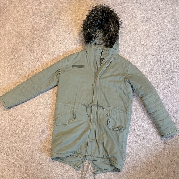 Urban Outfitters BDG Women’s Oversized Winter Jacket size S - Picture 5 of 15
